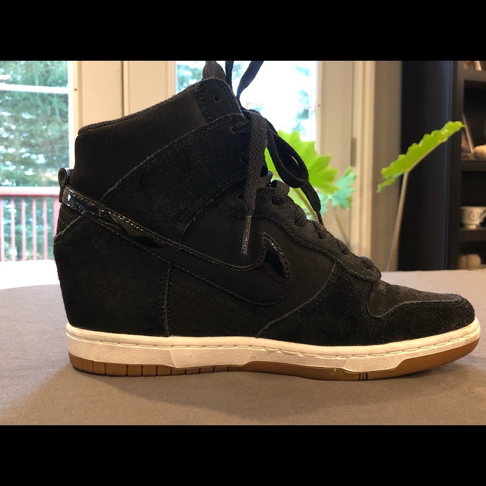 Nike wedge